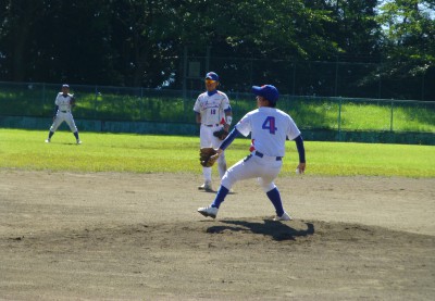 好投が続く笠松。田中はホームランと好走塁で援護する